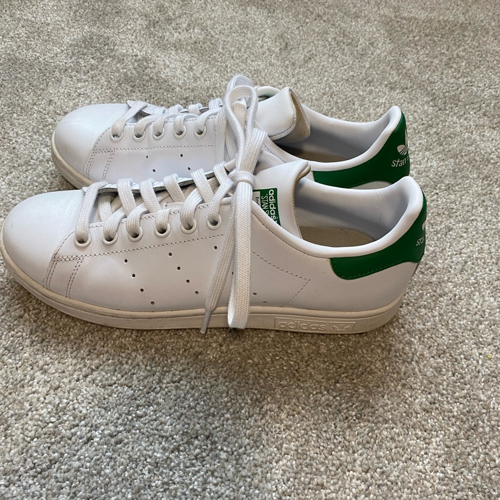 Stan Smiths Adidas, Size 8
